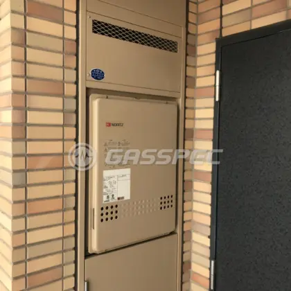施工前の給湯器（GT-2422SAWX-TB）