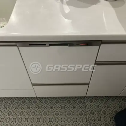 施工前のビルトイン食洗機（NP-45MS6）