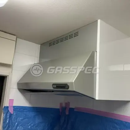 施工前のレンジフード