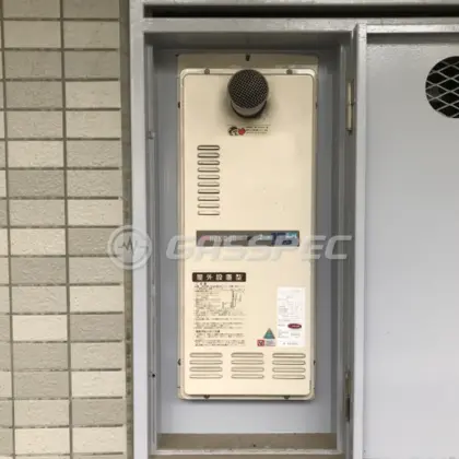 施工前の給湯器（YV1624RG）