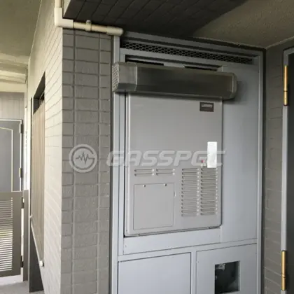施工前の暖房熱源機（AT-4299ARSSW3Q-F）