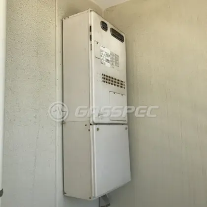 施工前の暖房熱源機（GTH-2417AWX6H）