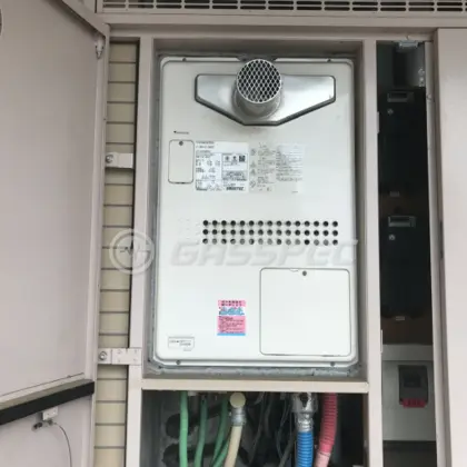 施工前の暖房熱源機（GTH-2434(S)WX-T）