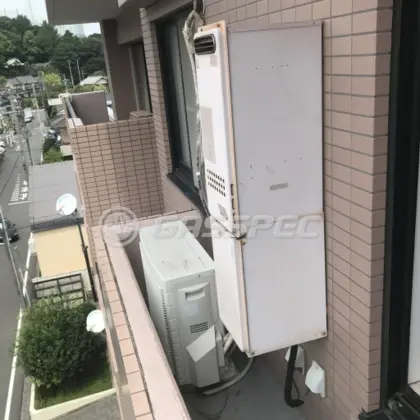 施工前の給湯器（GT-2003SAW）