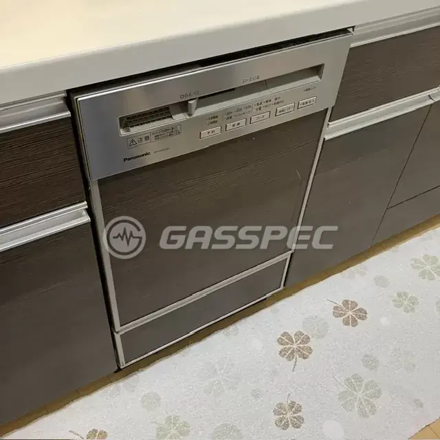 交換前のビルトイン食洗機（パナソニック NP-P45VD3S）