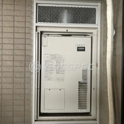 施工前の暖房熱源機（AT-4200ARSAW3Q-H）
