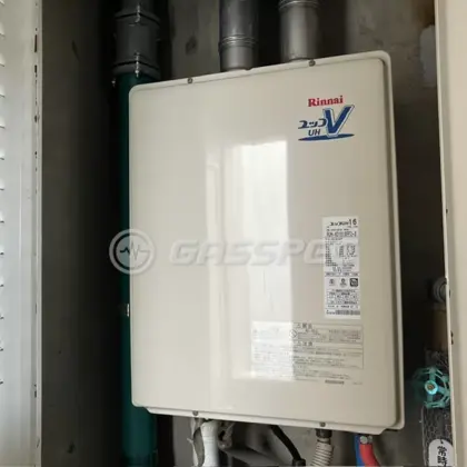 施工前の給湯器（RUH-VD1610FF2-3）