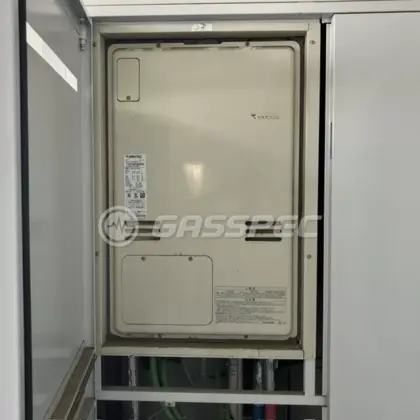 施工前の暖房熱源機（RUFH-V2403AU2-3）