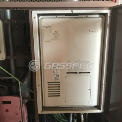 施工前の暖房熱源機（RUFH-V2400AU2-3）