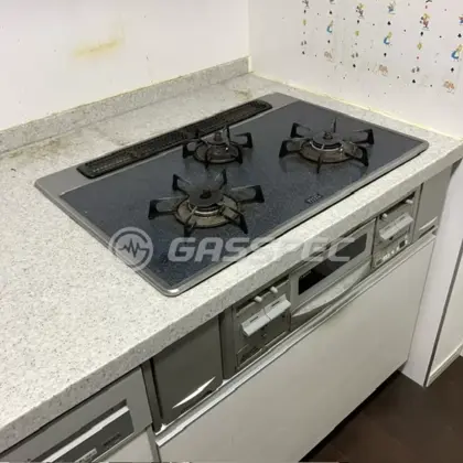 施工前のビルトインガスコンロ（RB71AW3S2RV）