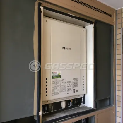 施工後の給湯器（ノーリツ GT-2460SAWX-H-1 BL）