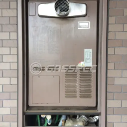 施工前の暖房熱源機（AT-4299ARSAW3Q-C）