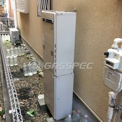 施工前の暖房熱源機（RUFH-K2400AW2-6）