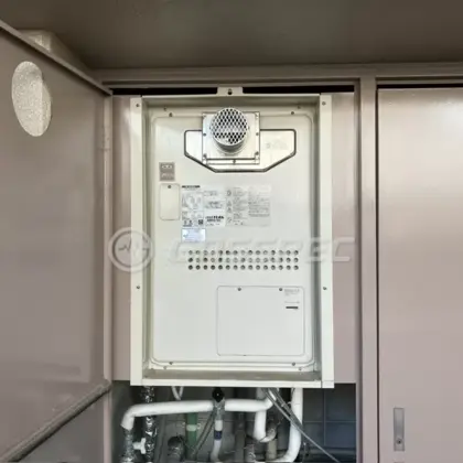 施工前の暖房熱源機（YG2467RT）