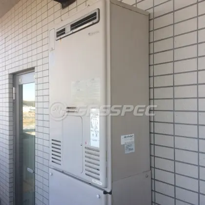 施工前の暖房熱源機（RUFH-2405AW）