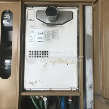 施工前の暖房熱源機（GTH-C2432AWX6H-T）