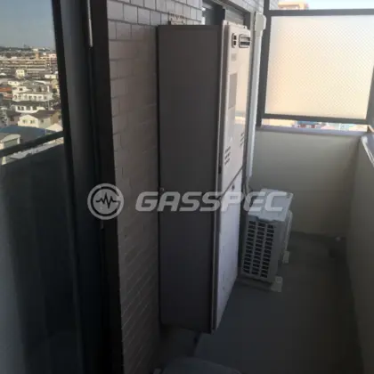 施工前の給湯器（GT-2422AWX）
