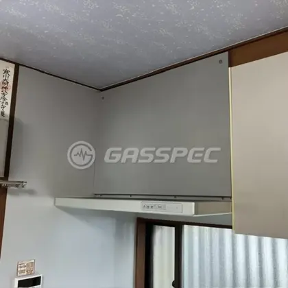 施工前のレンジフード