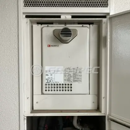 施工前の給湯器（GQ-1637WS-T）