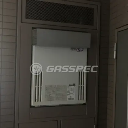 施工前の給湯器（GX-240AW）