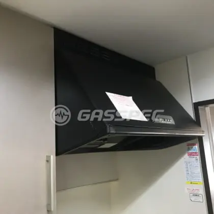 施工前のレンジフード（FCR-3MJ-751GBK）