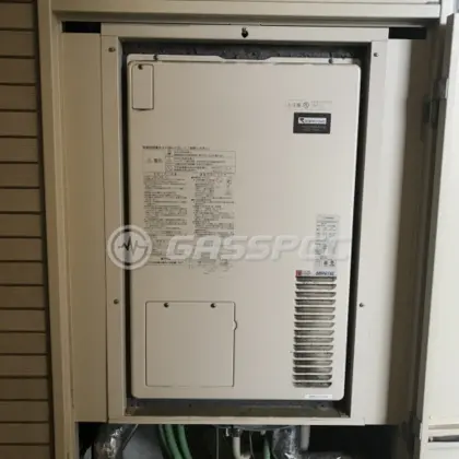施工前の暖房熱源機（AT-4200ARSAW6Q-56-H）