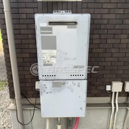 施工前の給湯器（GT-C2431SAWX）