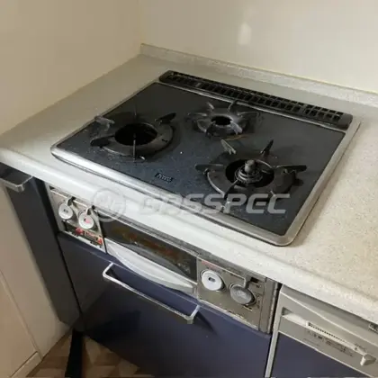 施工前のビルトインガスコンロ（RBG-N31A7GS3M-ST）