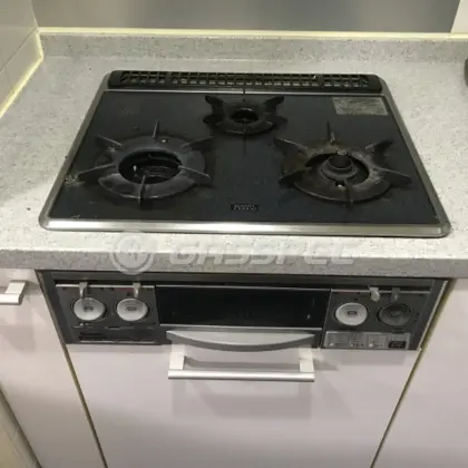 施工前のビルトインガスコンロ（RBG-N31A7GS3R）