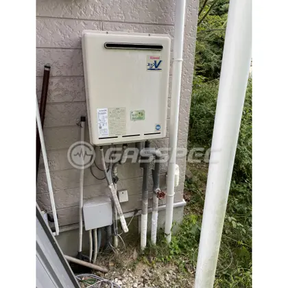 施工前の給湯器（RUF-A2400SAW(A)）