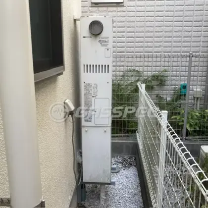施工前の暖房熱源機（GH-S2472WS）