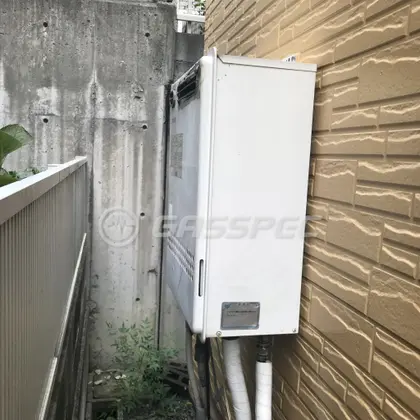 施工前の給湯器（GT-2412SAWX）