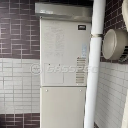 施工前の暖房熱源機（AT-4200ARSSW3Q-F）