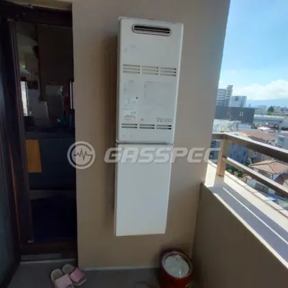 施工前の給湯器（RGE24KS3-SNA）