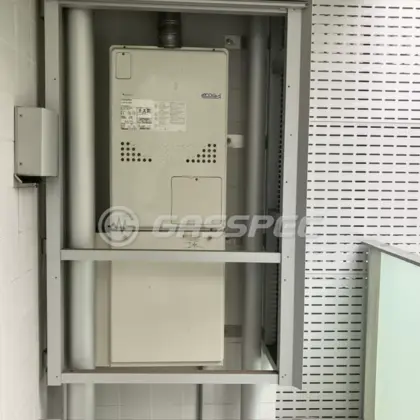 施工前の暖房熱源機（GTH-C2436AWX6H-H）