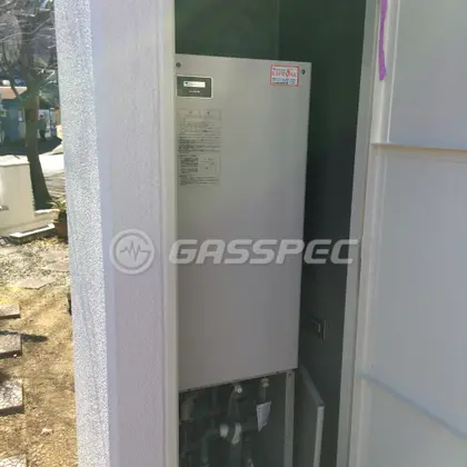 施工前の暖房熱源機（AD-207FSBZ）