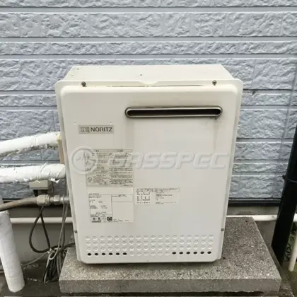 施工前の給湯器（GRQ-2050SAX）