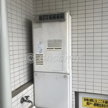 施工前の暖房熱源機（RUFH-V2400AW2-6）