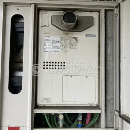 施工前の暖房熱源機（GTH-C2432AWX6H-T）