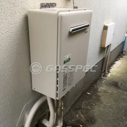 施工後の給湯器（リンナイ RUF-A2405SAW(B)）
