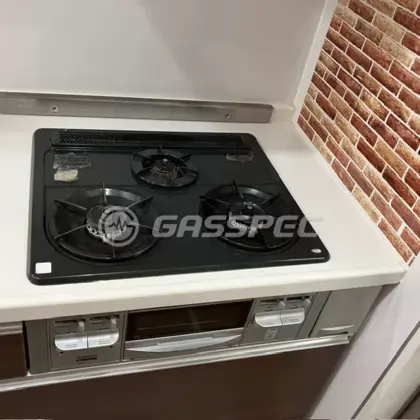 施工前のビルトインガスコンロ（DG32E6SR）