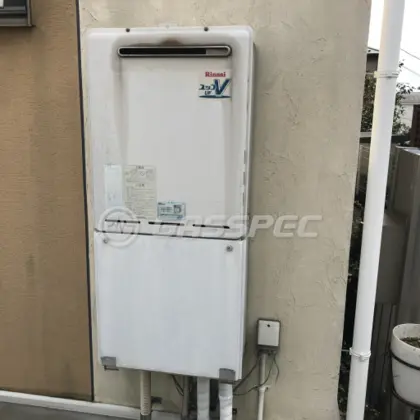 施工前の給湯器（RUF-A2000SAW）