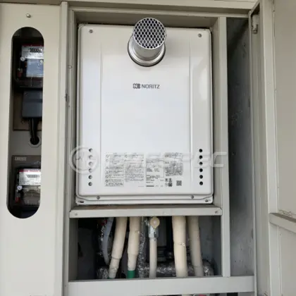 施工後の給湯器（ノーリツ GT-2460SAWX-T-1 BL）