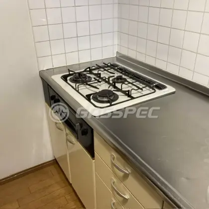 施工前のビルトインガスコンロ（DG3068NR）