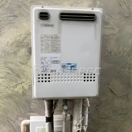 施工前の給湯器（GT-2427AWX）