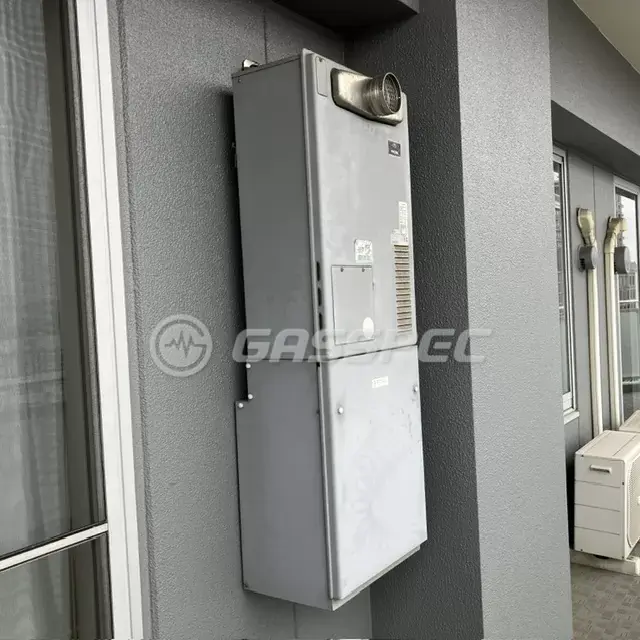 交換前の暖房熱源機（ナショナル（松下） AT-4200ARSAW6Q-C）