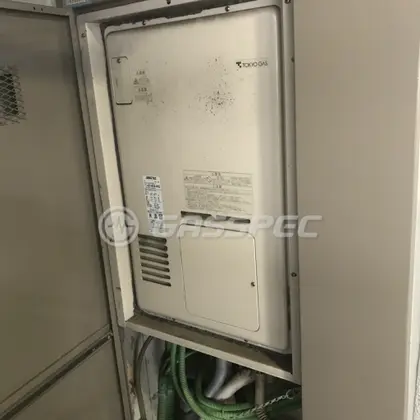 施工前の暖房熱源機（RUFH-V2400AU2-3）