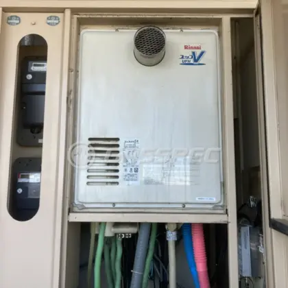 施工前の暖房熱源機（RUFH-VD2400AT2-3）