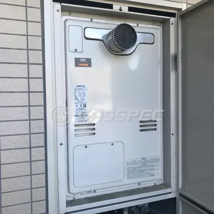 施工前の暖房熱源機（RUFH-V2403AT2-6）