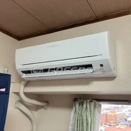 施工前のエアコン（AN22MESK-W）